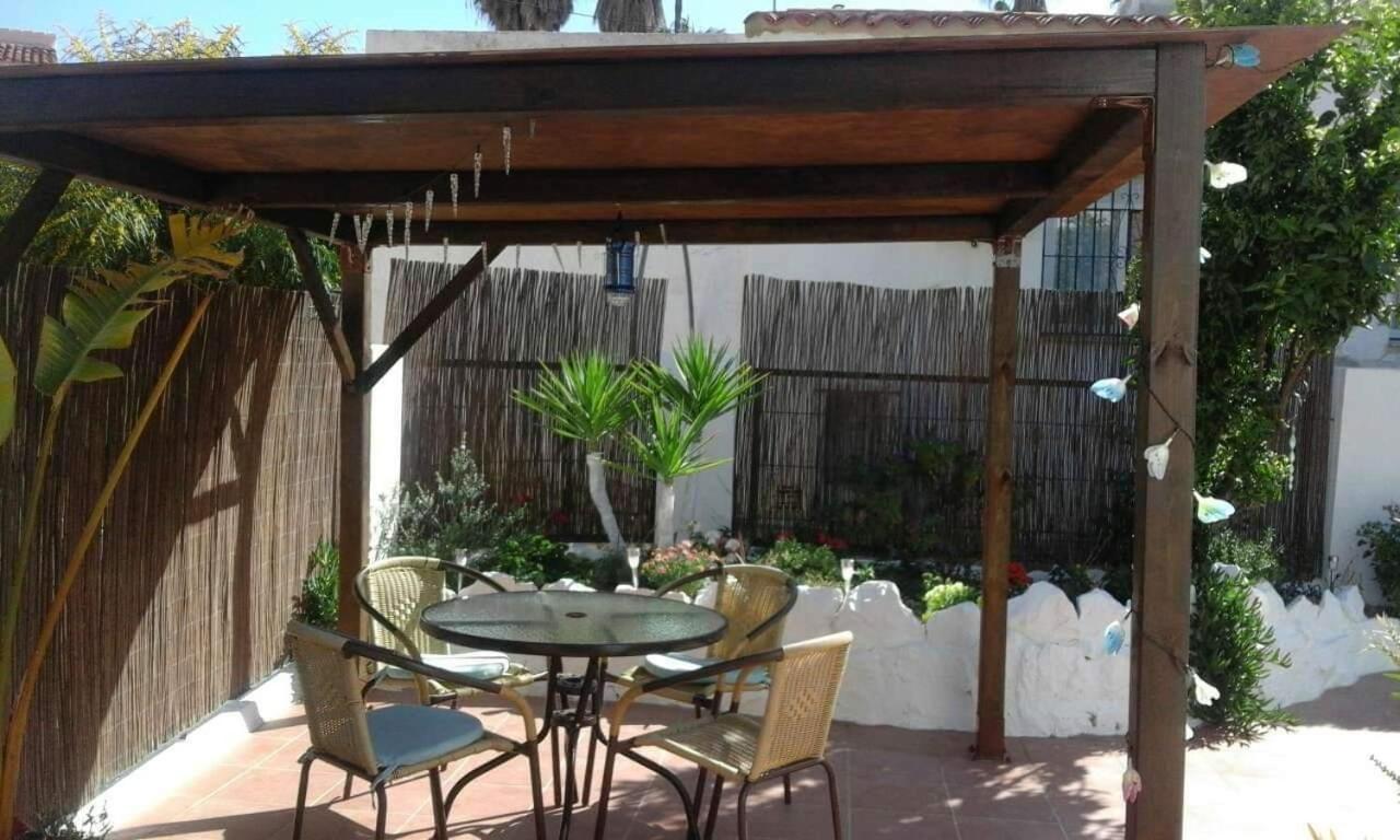 Primavera Bed&Breakfast. L'Alfas del Pi Exterior foto
